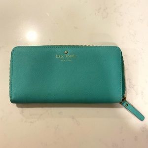 Kate Spade wallet, in aqua color. Lightly used!